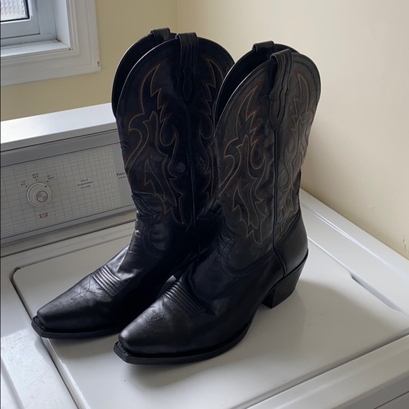 Black cowboy boots